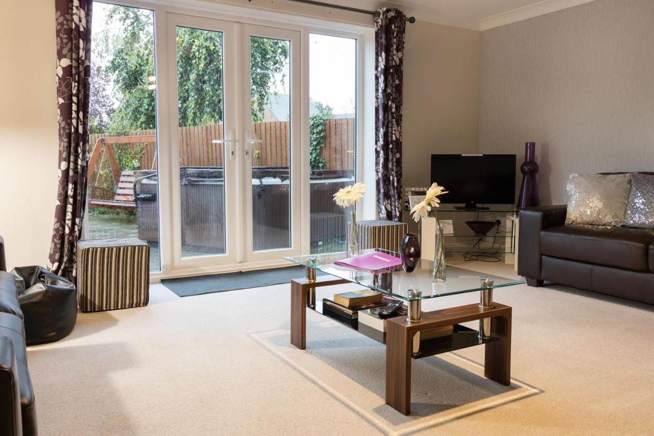 Cranesbill Serviced Accommodation - Bicester Oxfordshire Exterior foto